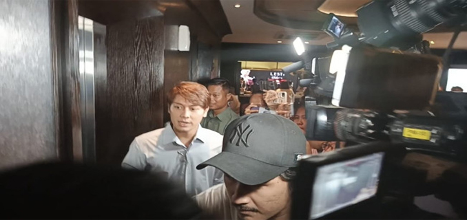 Curhat Rizky Billar Jadi Sutradara Video Klip Istri Sendiri, Sering Kena Omel Lesti Kejora