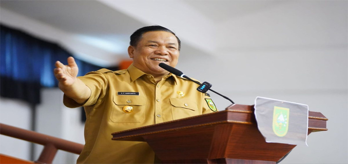 KPK Geledah Rumah Dinas Plt Gubernur Riau SF Hariyanto